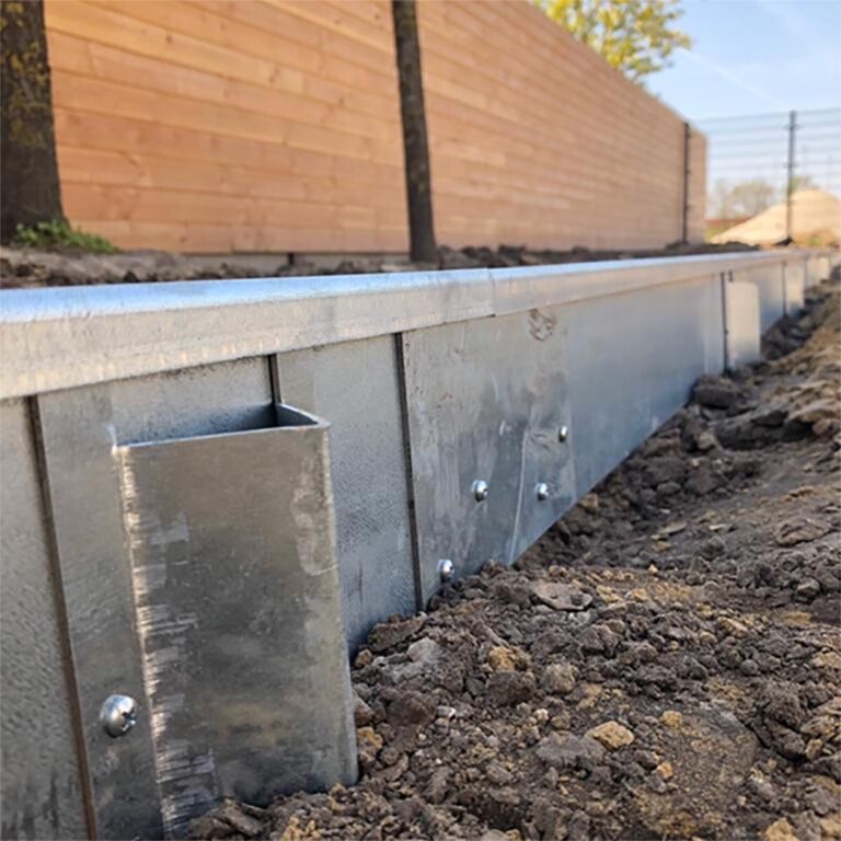 Kortena tērauda malu apmales plakans 23 cm komplekts uz 15 metriem