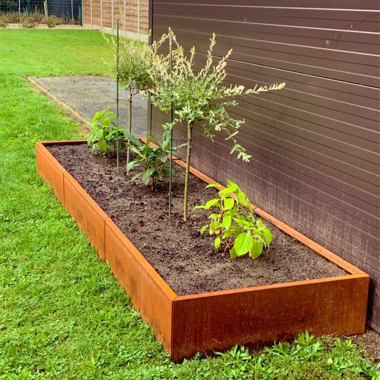 Kortena tērauda puķu kaste Texas xxl 360 x 100 cm